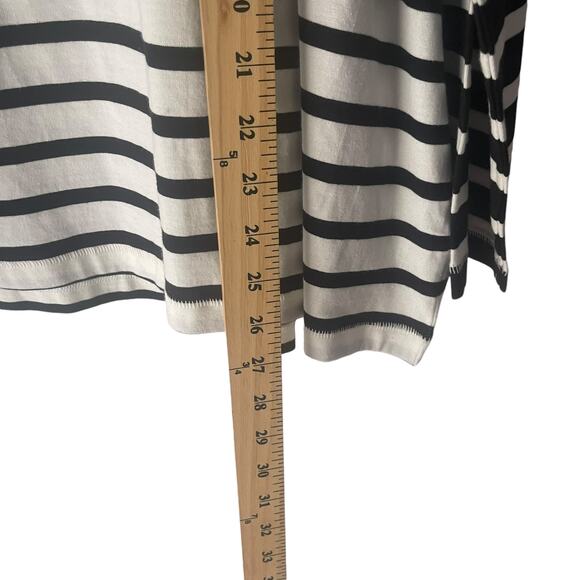 Maurices NWT Women's Plus Size 3X Black White Striped‎ Henley Round Neck Top - Picture 7 of 7